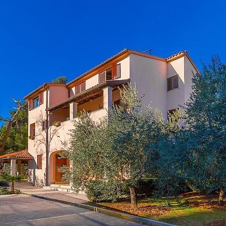 Apartments Valbandon Fazana Luaran gambar
